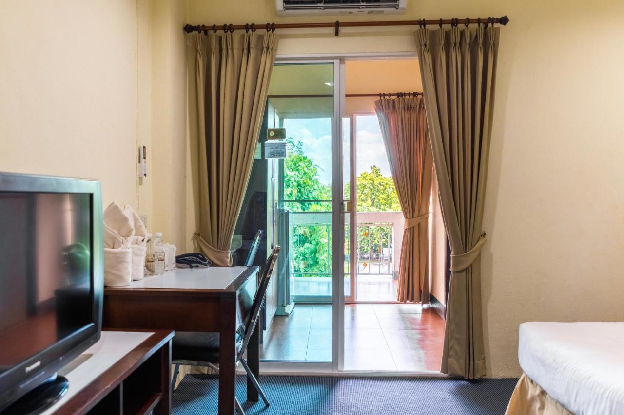 Rimtara Residence Patan Чиангмай Екстериор снимка