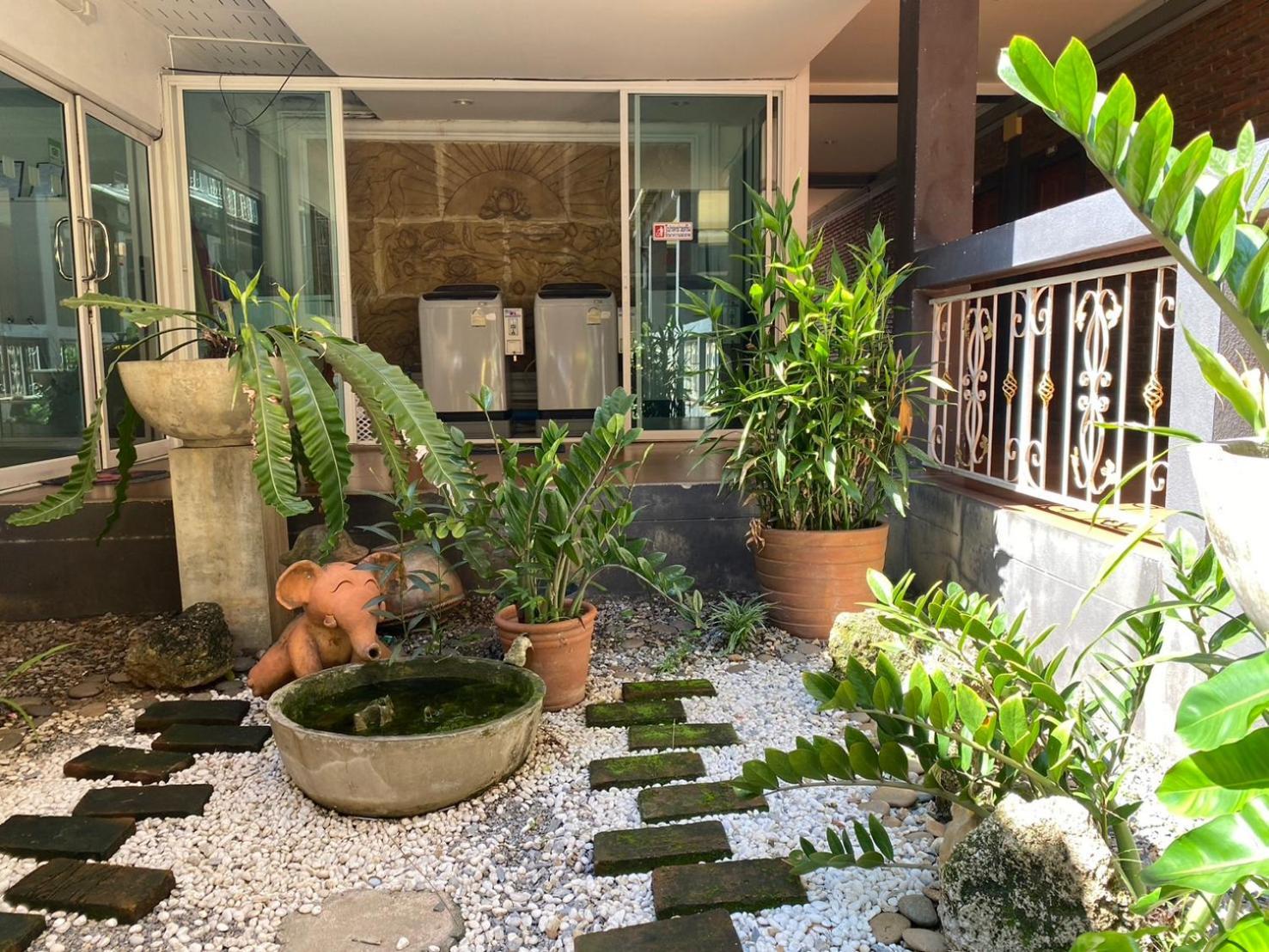 Rimtara Residence Patan Чиангмай Екстериор снимка